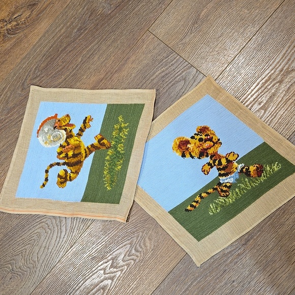 TWO VINTAGE BRUNSWICK NEEDLEPOINT pieces.. #6614 - Picture 2 of 8